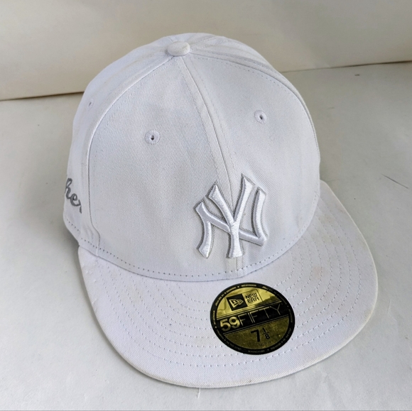 New Era Official MLB New York Yankees 59Fifty Fitted Hat Snapback 7 1/8 WHITE - Picture 1 of 10